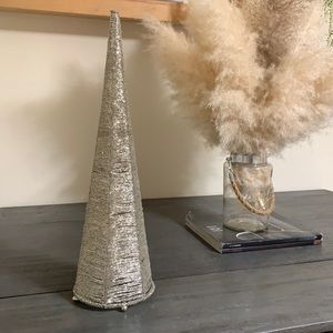 NWT Silver Beaded Decorate Christmas Tree